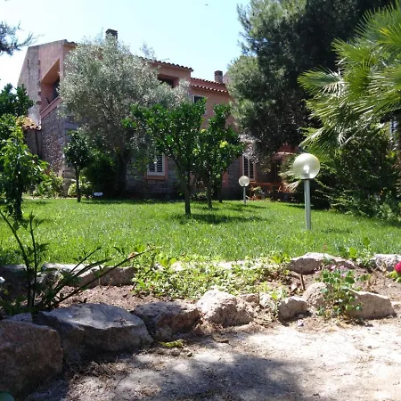 B&B L'amaca Della Felicita 몬티
