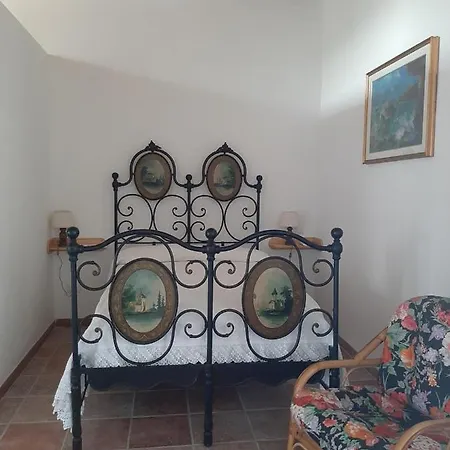 L'amaca Della Felicita 3* مونتي
